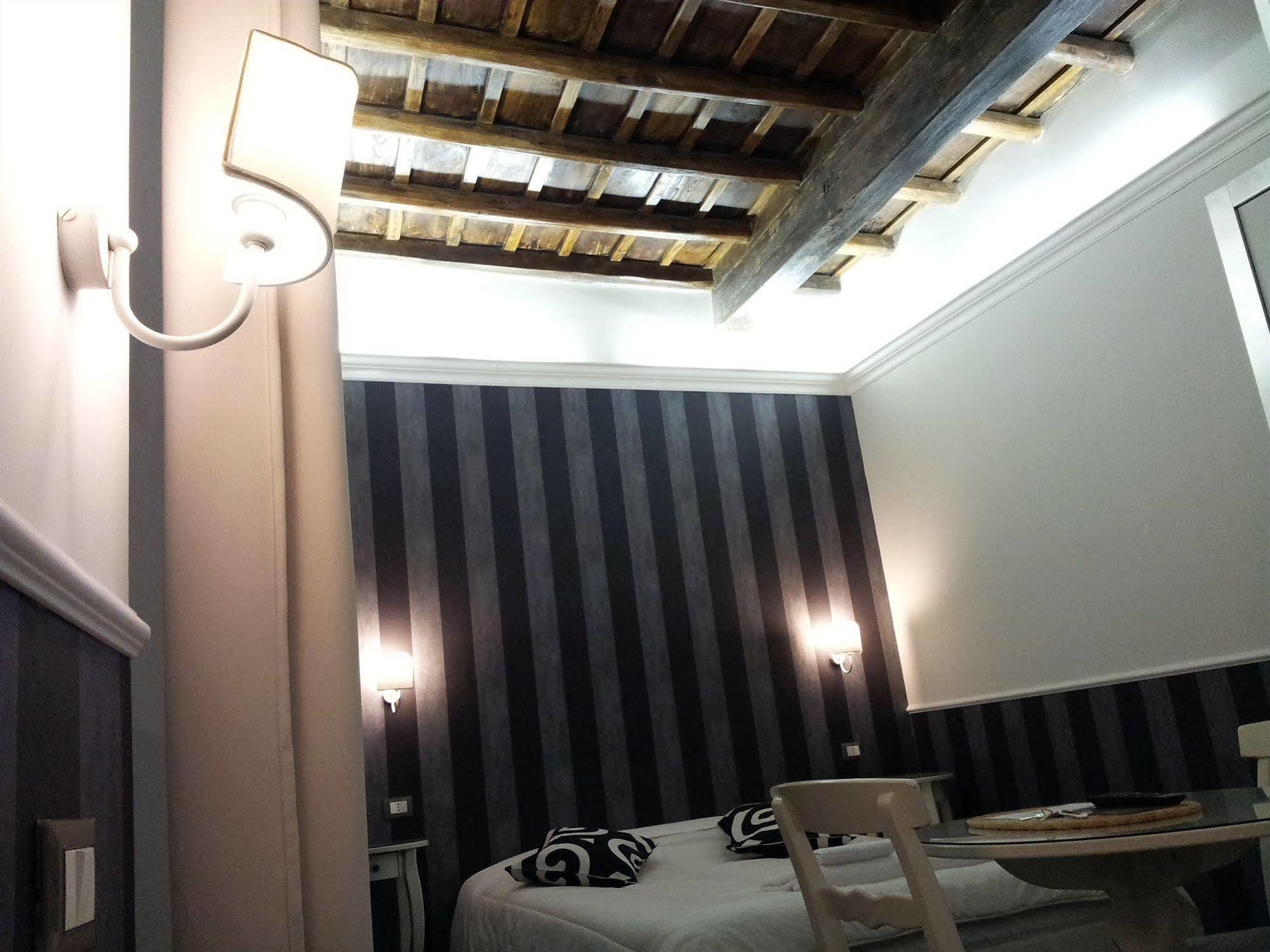 로마 나보나 나이스 룸 B&B 외부 사진