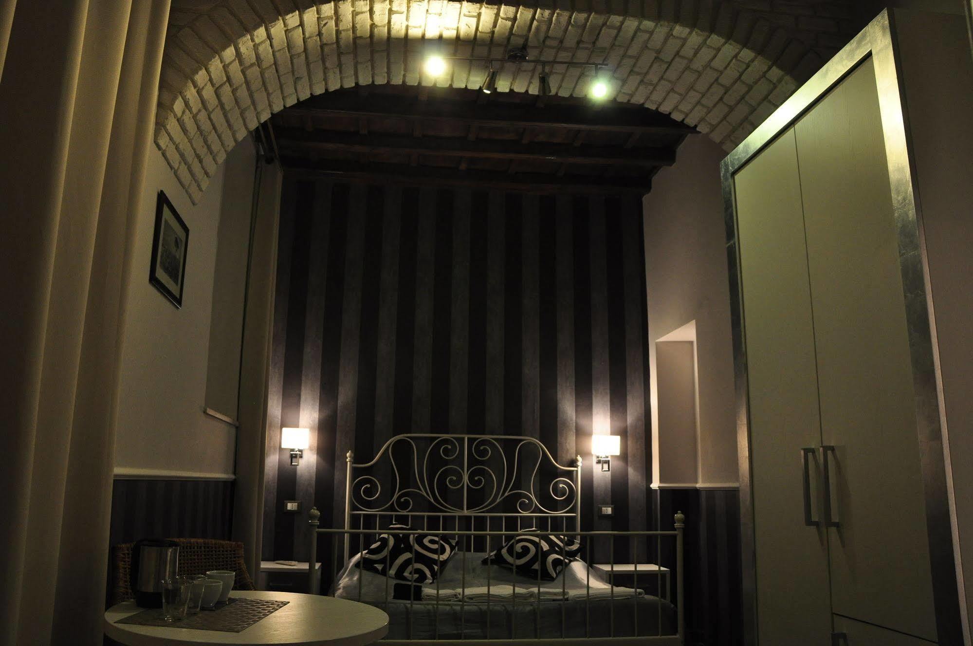 로마 나보나 나이스 룸 B&B 외부 사진