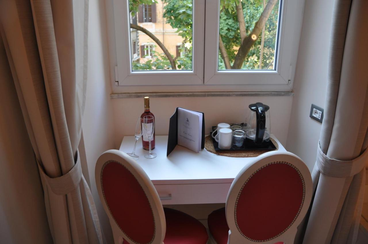 로마 나보나 나이스 룸 B&B 외부 사진